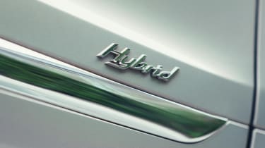 Bentley Bentayga Hybrid - Hybrid badge
