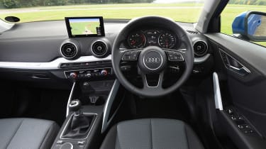Audi Q2 - dash