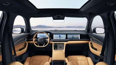 Geely Monjaro SUV - dashboard