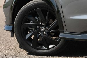 Honda HR-V Sport - wheel