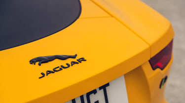 2020 Jaguar F-Type - badge