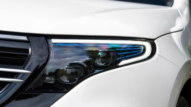 Mercedes EQC - front light