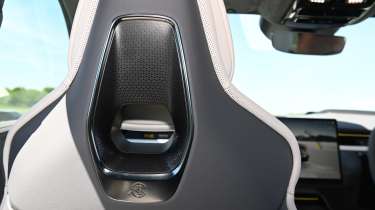 Lotus Emeya - seat detail