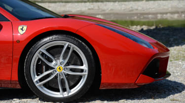 Ferrari 488 GTB front wheel
