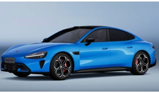 Xiaomi SU7 - front angled