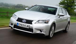 Lexus GS 300h Luxury front