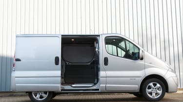 Renault Trafic right side with door open