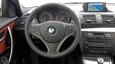 BMW 1-Series Coupe dash