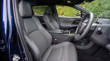 Toyota bZ4X - front seats