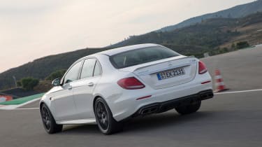 Mercedes-AMG E 63 - 