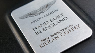 Aston Martin DB9 Volante plaque