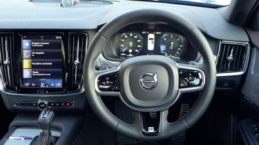 Volvo S90 long-termer - steering wheel
