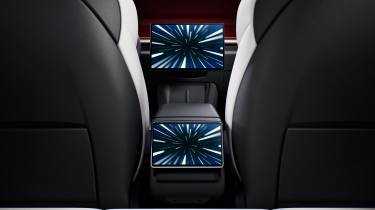 Tesla Model 3 Performance screens