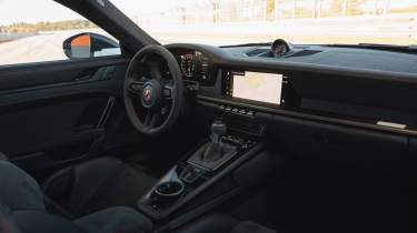 Porsche 911 GT3 (992.2) dash