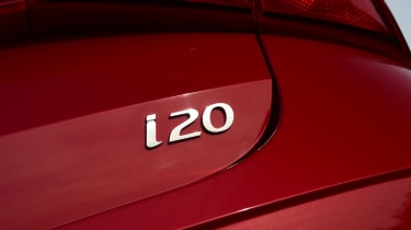 Hyundai i20 - badge