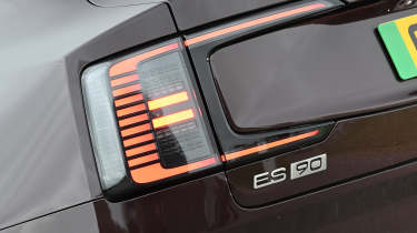 Volvo ES90 - rear light 