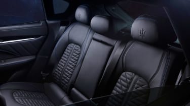 Maserati Levante Hybrid - rear seats