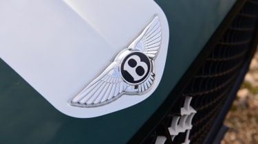 Bentley Continental GT Speed Le Mans Collection - bonnet badge