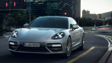 Porsche Panamera Turbo S E-Hybrid front quarter