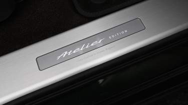 Bentley Bentayga Atelier Edition - sill