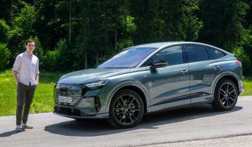 Audi Q4 e-tron Sportback - Tom Jervis