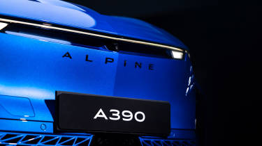 Alpine A390 - front detail
