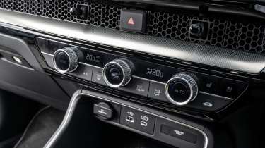 Honda CR-V climate controls