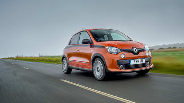 Renault Twingo GT - front tracking