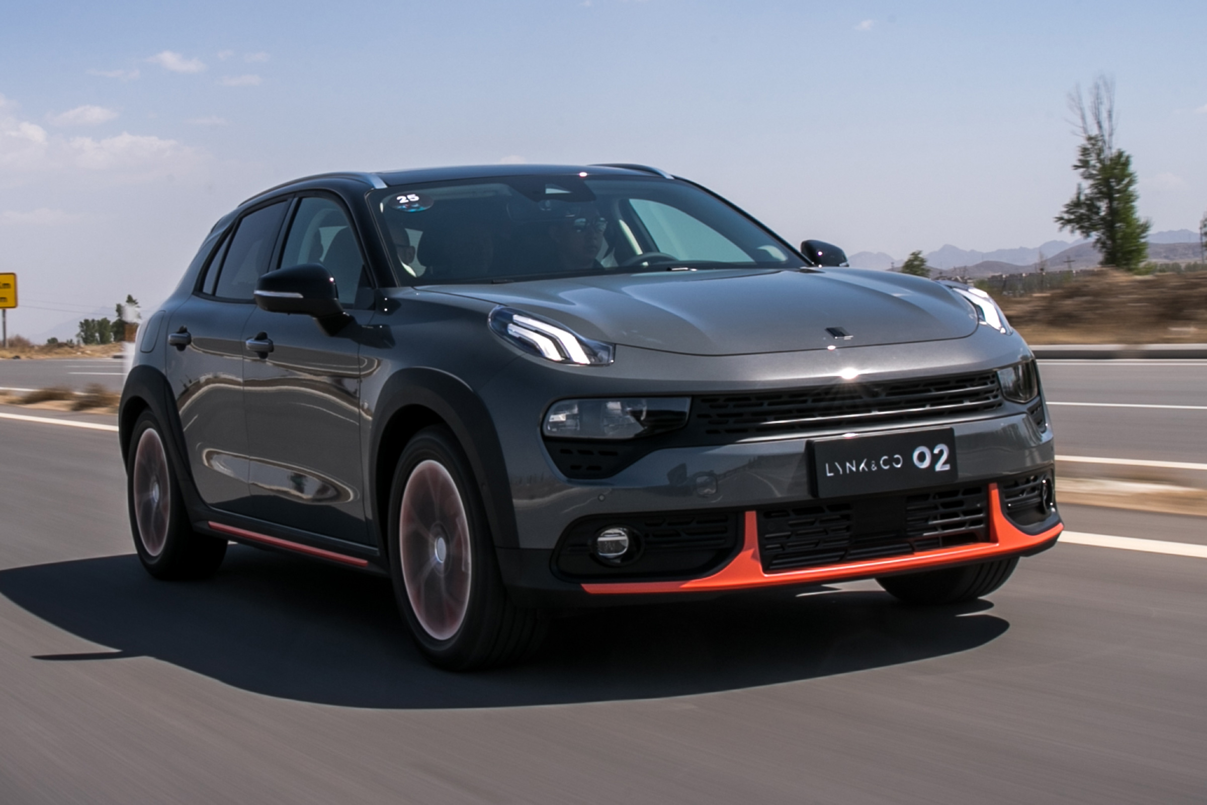 lynk-co-02-suv-review-auto-express