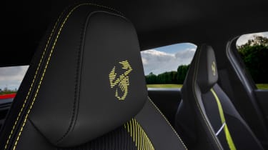 Abarth 600e - headrest