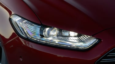 New Ford Mondeo Zetec 1.0 Ecoboost light
