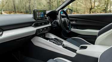 Honda Prelude UK - interior