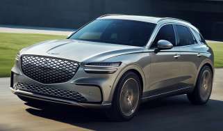 2025 Genesis GV70 Electrified - dynamic front 3/4