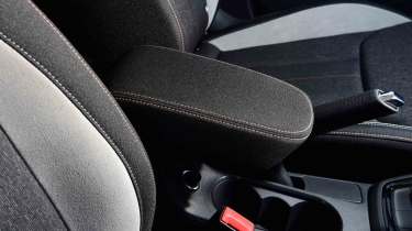 Skoda Scala - central armrest