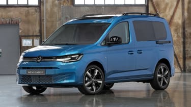 2020 Volkswagen Caddy - front blue