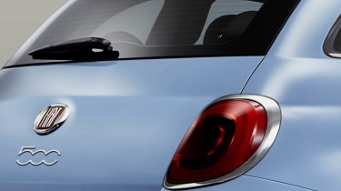 Fiat 500 2016 rear lights