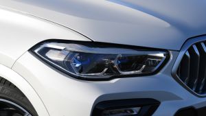 BMW X6 twin test - headlight