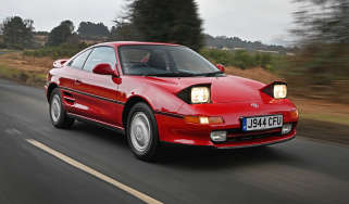 Toyota MR2 Mk2 - front tracking