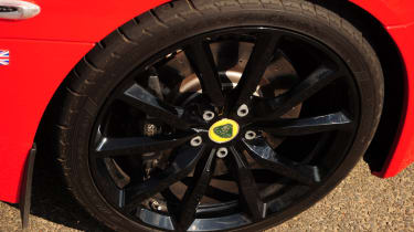 Lotus Evora S Sports Racer wheel