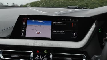 BMW 120d - screen