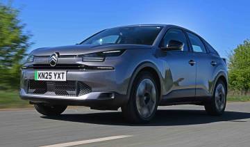 Citroen e-C4 - main image