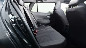 Suzuki Swace - rear seats