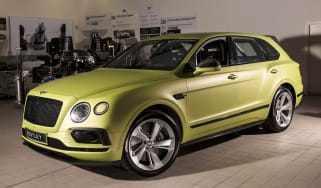 Bentley Bentayga Pikes Peak - front