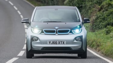 BMW i3 - full front