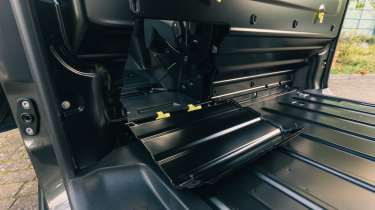 Fiat E-Scudo - bulkhead hatch