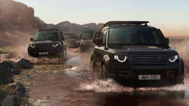 Land Rover Defender Trophy - range