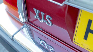 Jaguar XJS - XJS badge