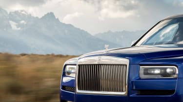 Rolls-Royce Cullinan - grille