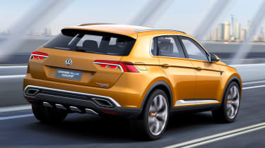Volkswagen CrossBlue Coupe rear tracking