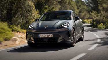 Cupra Raval - front tracking